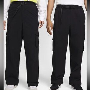 Nike SB Kearny Cargo Skate Pants Black/White  FV7347-010 Unisex DSWT